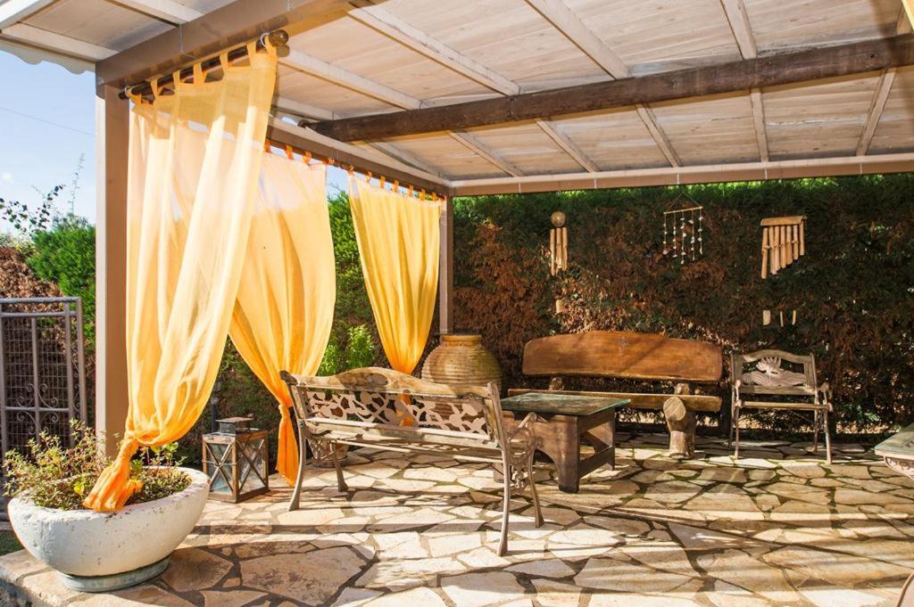 Cozy Flats In An Olive Grove By The Sandy Beach Kánalos Exterior photo