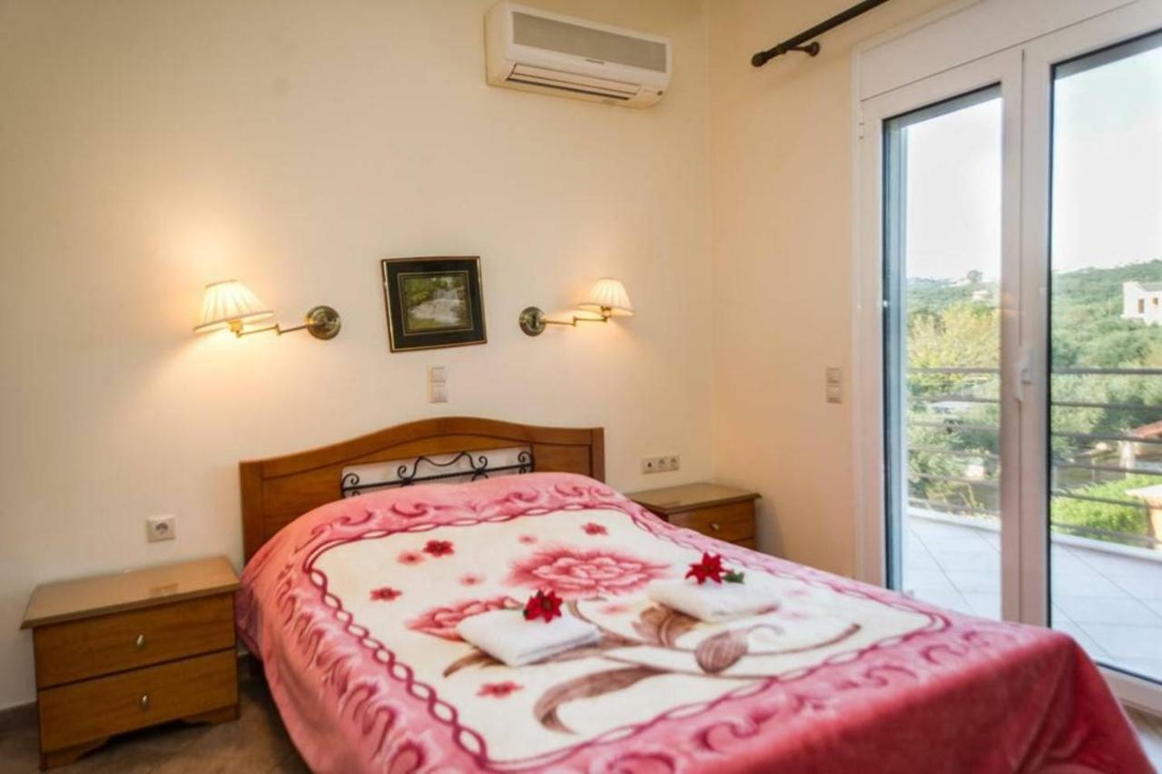 Cozy Flats In An Olive Grove By The Sandy Beach Kánalos Exterior photo
